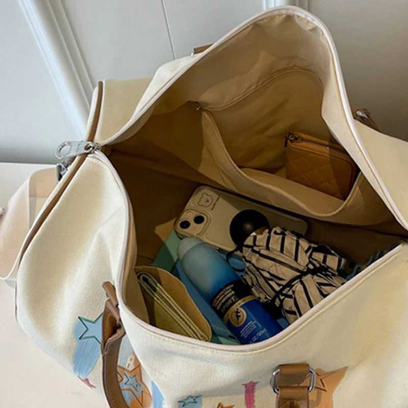 Carry on Short Distance Travel Bag Graffiti Outdoor Sports Gym Fitness Shoulder Tote Large Storage Luggage Handbag for Women 240914