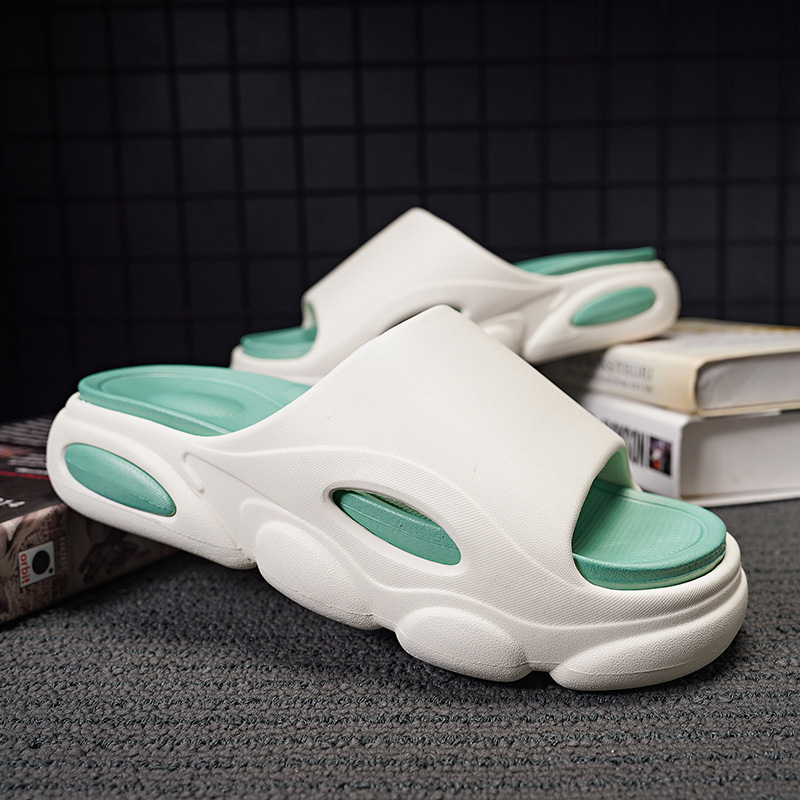 High Quality 2023 Summer Men Slippers Slides Outdoor Indoor Non-slip Soft Thick Bottom Slippers Beach Shoes Bathroom Slippers
