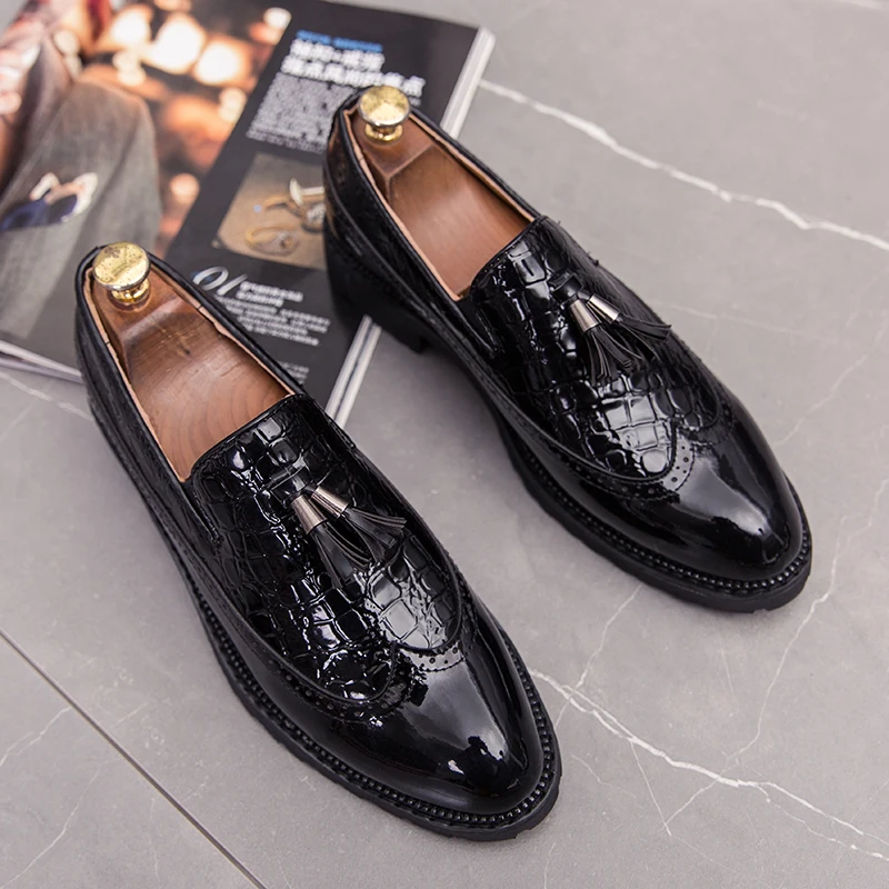 British Style Men's Leather Loafers Slip On Business Casual Shoes for Men Wedding Shoe Designer Formal Shoes Driving Mocassins