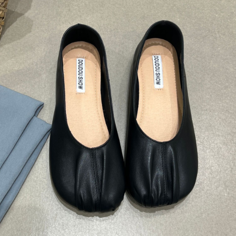 Korean Version Flat Bottom Comfortable Soft Sole Square Toe Single Shoes 2023 New Fashion Casual Simple Women Shoes Autumntime