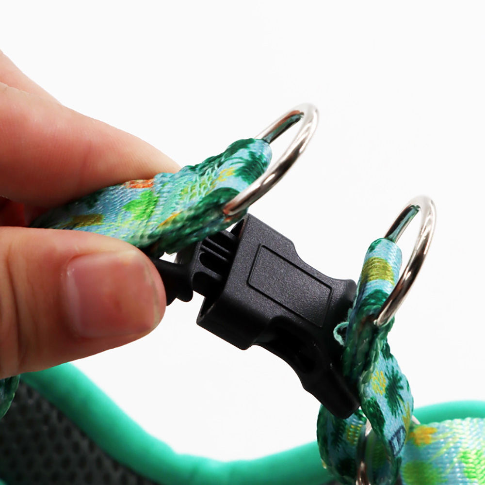 Pet Harness and Leash，Reflective Shiba Inu Bichon Frize Adjustable Harness Anti-breakaway Medium & Large Dog Leash Pet Supplies