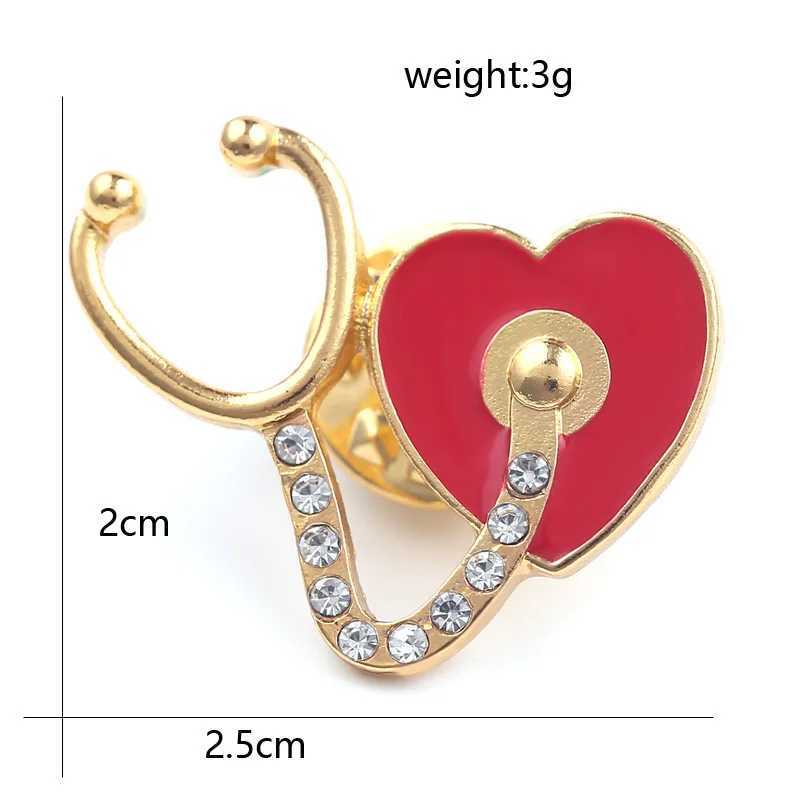 New Medical Medicine Brooch Pin Stethoscope Electrocardiogram Microscope Heart Shaped Pin Nurse Doctor Backpack Lapel JewelryX240914