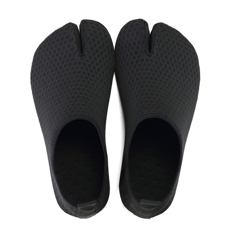 Creative Two Finger Shoes Couples Vacation Beach Swimming Shoes Unisex Indoor Yoga Fitness Shoes Snorkeling Water Sports Shoes