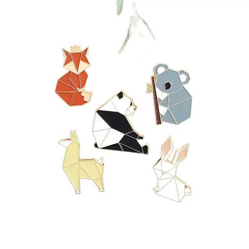 Wannee Japanese simple cute fox brooch cute mouse panda rabbit alloy brooch cowboy badge kid giftX240914