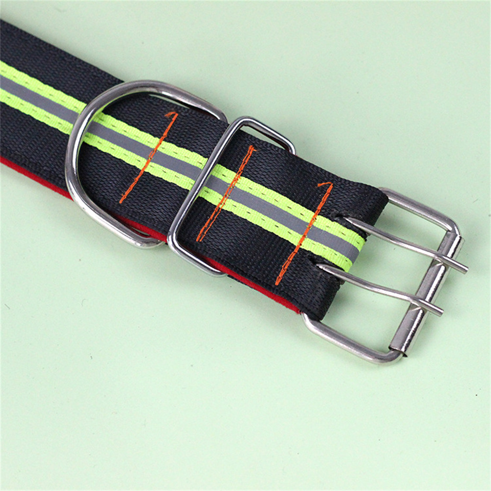 Large Dog Collar Reflective Double-row Buttonhole Heavy-duty Nylon Dog Collar with Metal D Buckle Comfortable and Wear-resistant