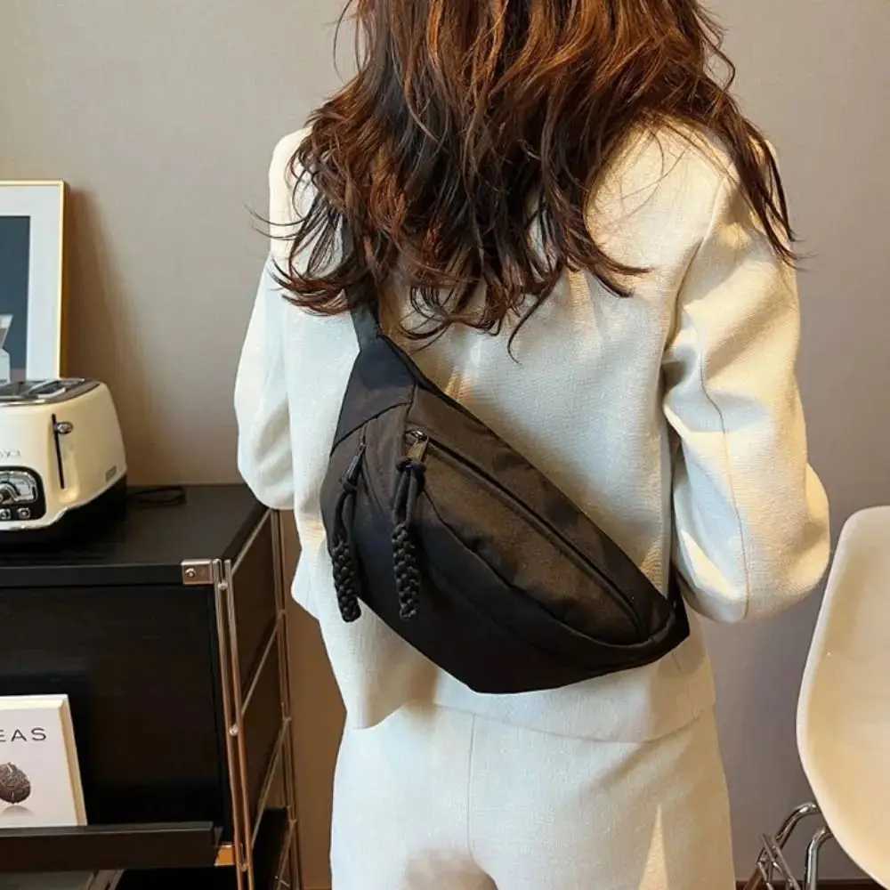 Half Moon Womens Luggage New Oxford Cloth Large Capacity Waist Bag Waterproof Multi functional Running Belt Sports Bag Z250407