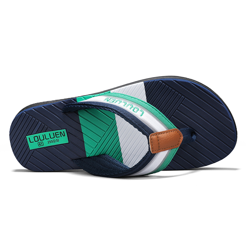 New Men's Flip Flops Slippers Beach Outdoor Sandals Design Men Comfortable Slides Casual Shoes Men Non-slip Home Slippers 39-45