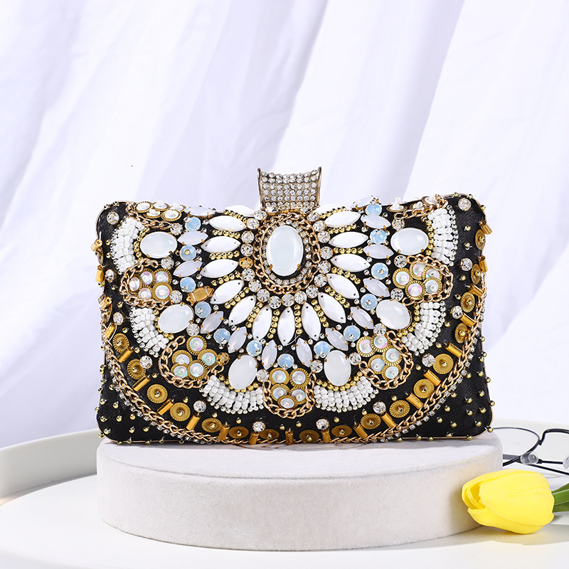 Fashionable Handmade Beaded Embroidery Banquet Comfortable and Elegant Charm Makeup Bag, Evening Dress Bag for Women