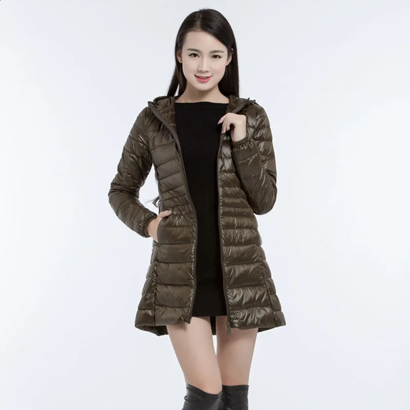 Womens medium length hoodie ultra-thin lightweight large-sized womens jacket wholesale and airdrop for autumn and winter 240913