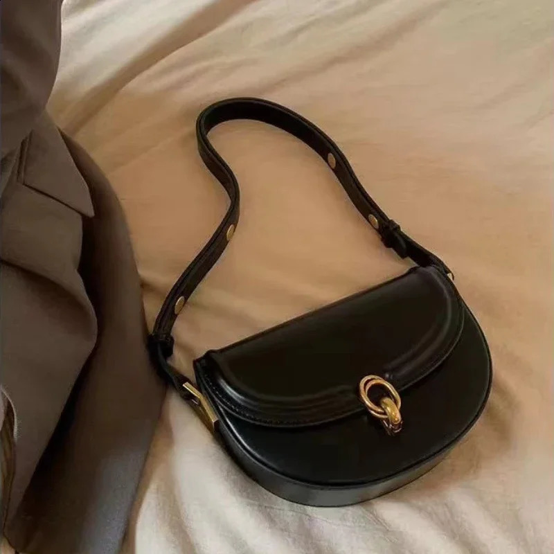 Saddle Crossbody Bags for Women Trend Fashion PU Leather Shoulder Bag and Wallet Solid Retro Bag 240912
