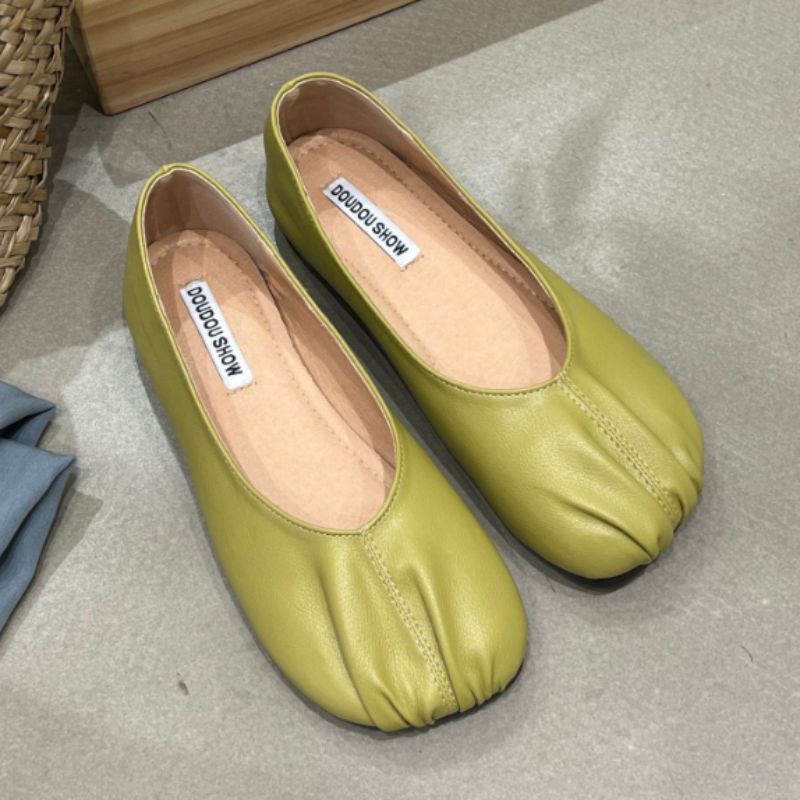 Korean Version Flat Bottom Comfortable Soft Sole Square Toe Single Shoes 2023 New Fashion Casual Simple Women Shoes Autumntime