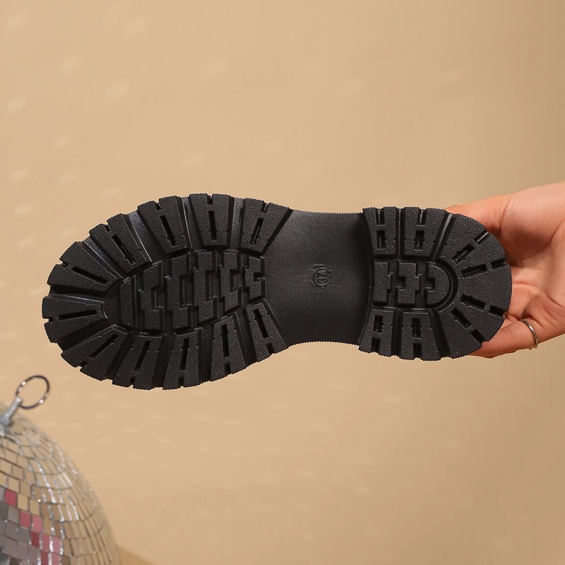 Spring 2024 New Black Platform Flats Women Loafers Slip on Boat Shoes Designer Casual Leather Oxfords 149c