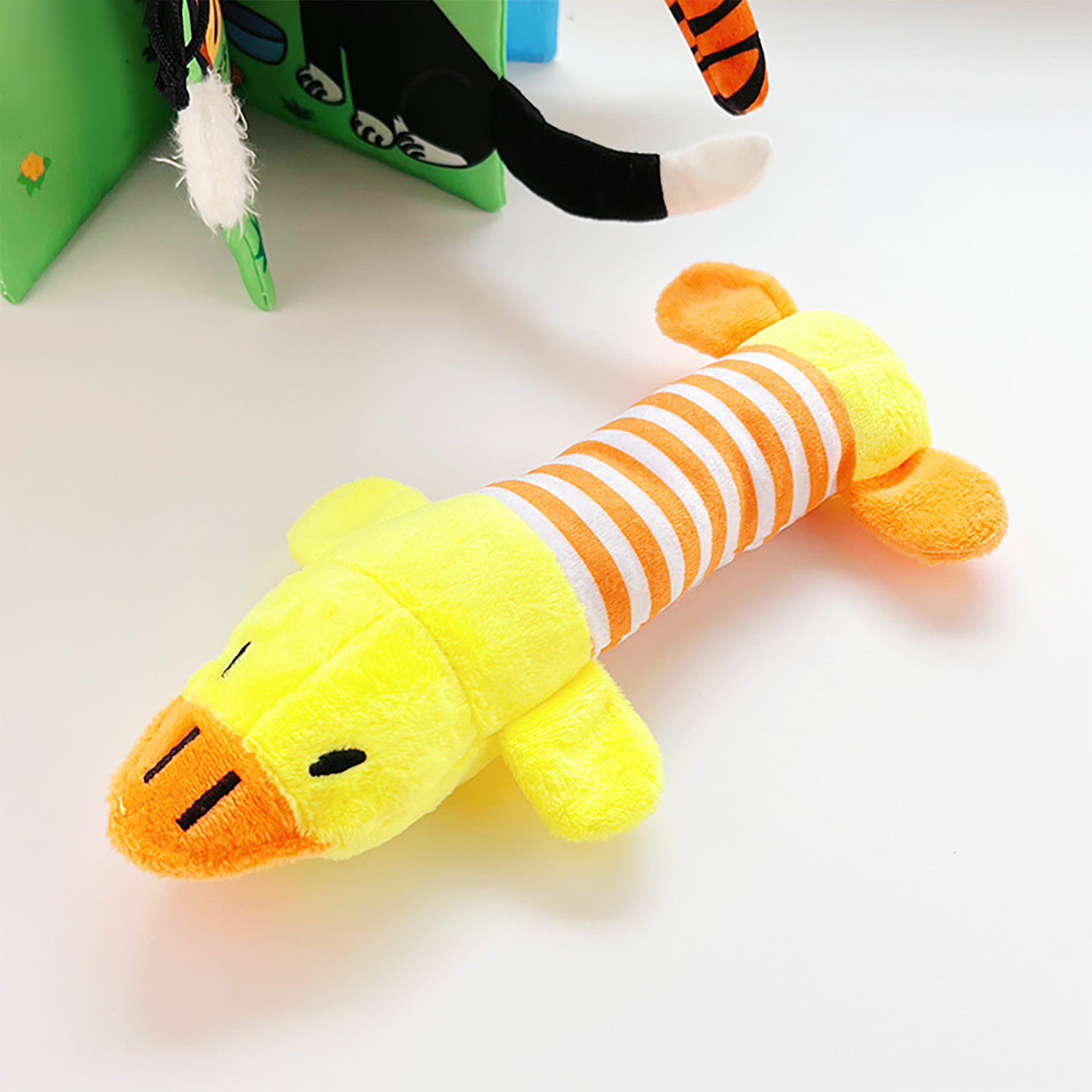 Dog Plush Toys Rectangular Flying Duck Interactive Fun Cute Bite Resistance Soft Plush Pet Chew Toys For Dogs Pets Cats