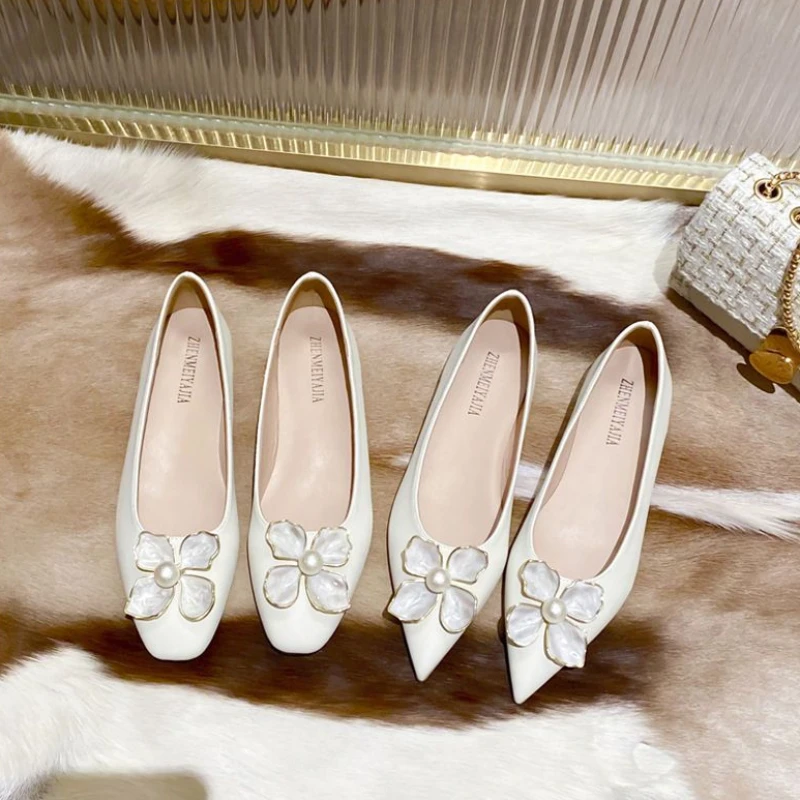 Normal Leather Casual Ladies Summer Footwear Pearl Wedding Bride Shoe White Low Heel Elegant Shoes for Women 2024 39 on Offer A