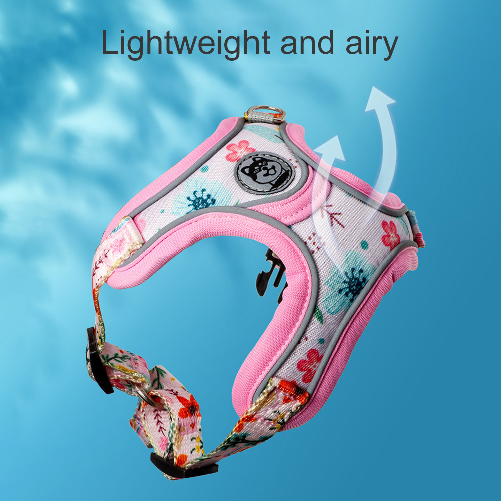 Pet Harness and Leash，Reflective Shiba Inu Bichon Frize Adjustable Harness Anti-breakaway Medium & Large Dog Leash Pet Supplies