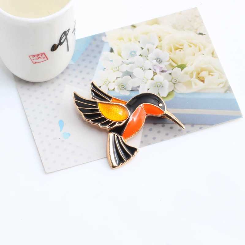 Vintage Jewelry Brooches for Women Colorful Enamel Pins Metal Birds Cute Broach Bird Hummingbird Badge High Quality AccessoriesX240914