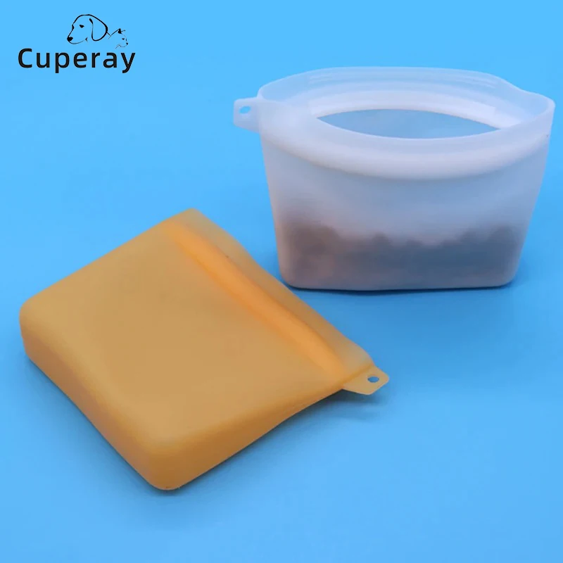 Silicone Dog Treat Pouch,Dog Training Pouch Bag Sealable Training Treat Bag Training Treat Bag for Dogs Cats Pets Leash,Walking