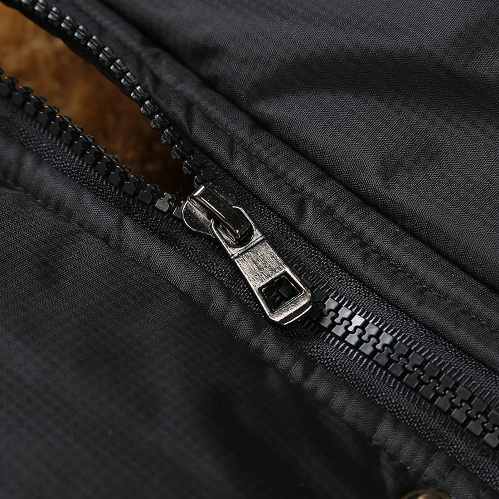 Mens Vest Warm Sleeveless Jacket Coats Fashion Plush Windproof Zipper Vest Autumn Winter Casual Waistcoat For Man Chalecos 240905