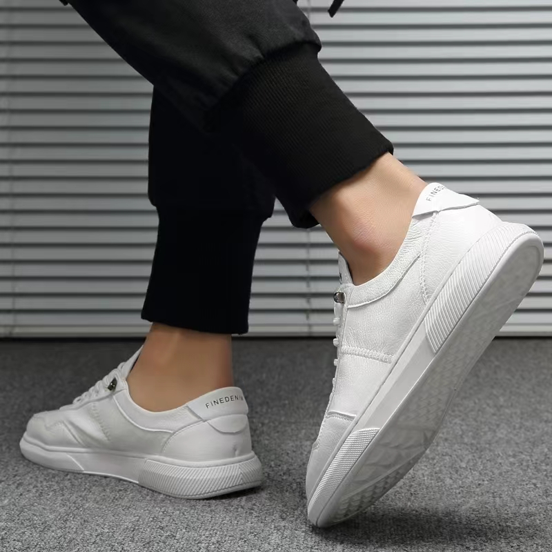 Summer Mens Casual Shoes Breathable Outdoor White Shoes Comfy Lace-up Men Sneakers Fashion Running Tennis Shoes for Man Footwear