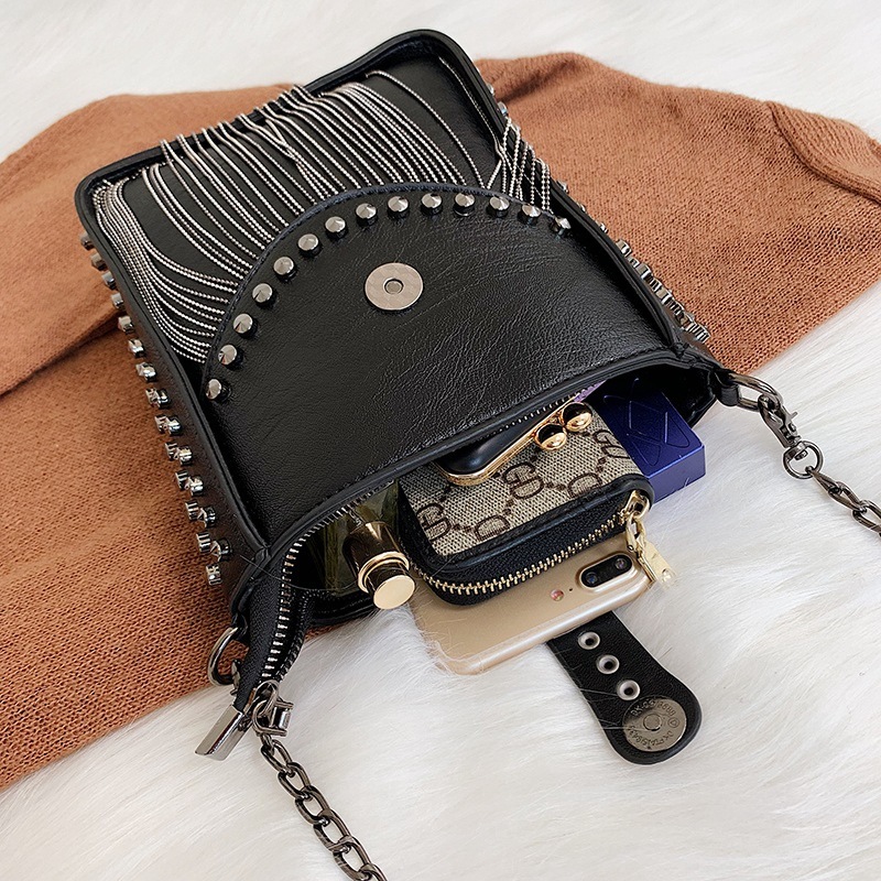 Bag female new fashion Korean female backpack black mobile phone bag pu crossbody tassel single shoulder backpack female