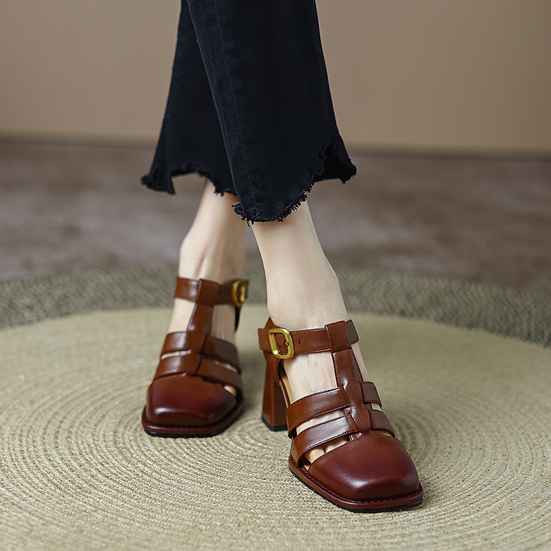 Vintage Closed Toe Thick Sole Sandals Women Breathable Summer Cut-out Shoes Female New Fashion Woman Gladiator High heels