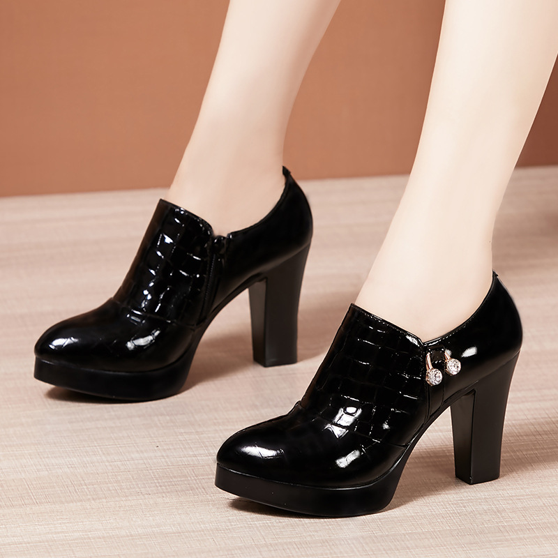New Deep Mouth Women Platform Pumps Patent Leather Women Shoes High Heels Shoes Ladies Office Shoes Boots Plus Size 32-43