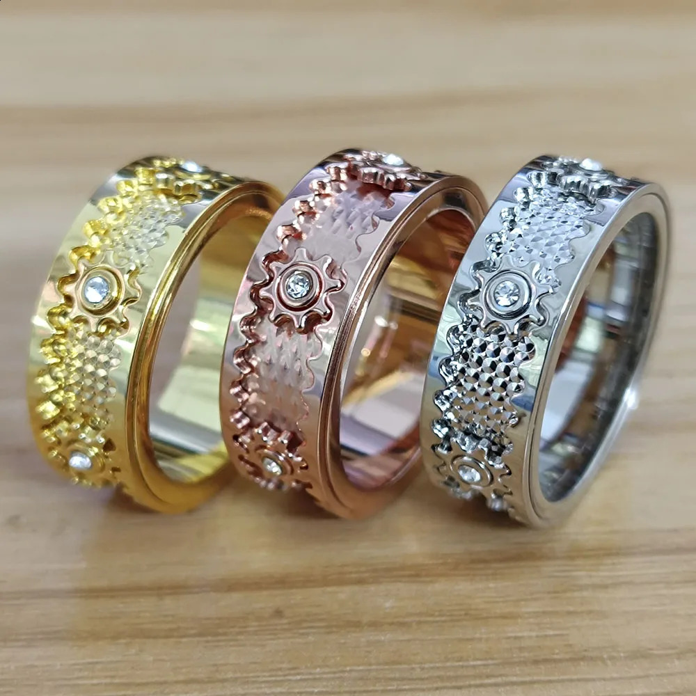 Ladies stainless steel crystal zircon inlaid with gear swing ring ious wedding party jewelry couple gift 240905