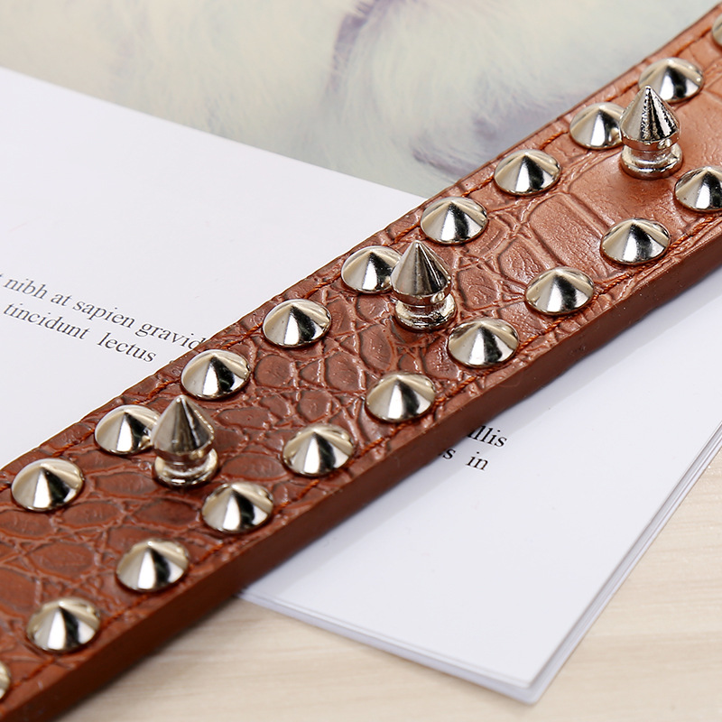 Leather Dog Collars Pet Supplies Adjustable Large Dog Rivet Collar Pet Anti-bite Neck Sleeve Suitable for Large and Medium Dogs