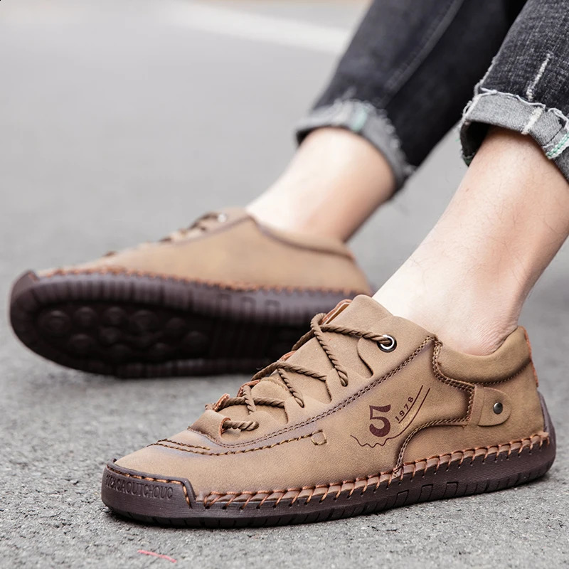 Men Casual Shoes Handmade Leather Loafers Comfortable Mens Shoes Quality Split Leather Flat Moccasins Men Sneakers 240909