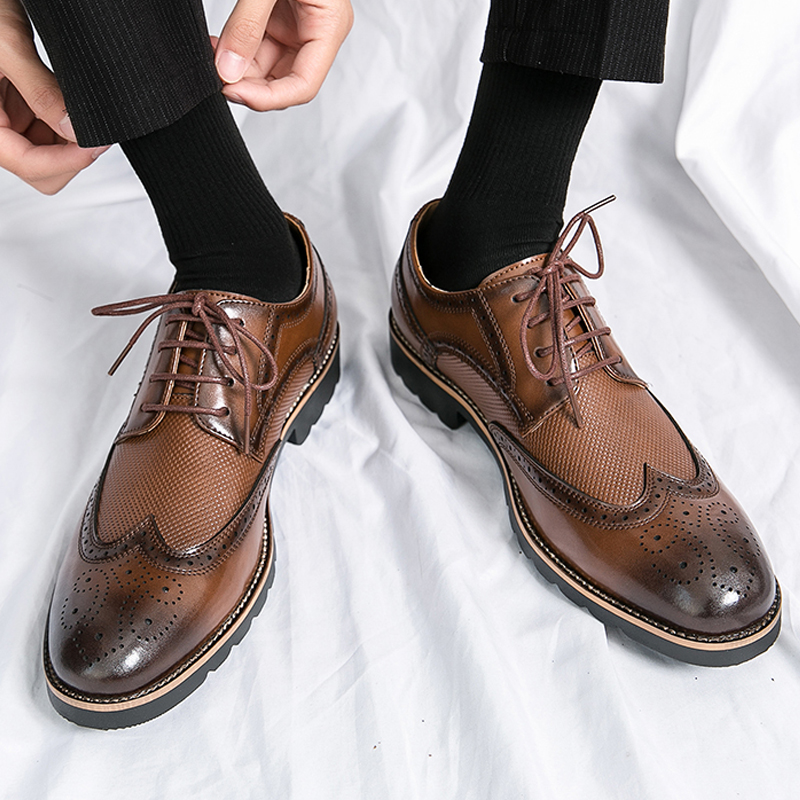 Brogue Dress Carved Mens Brand Loafers Business Black British New Designer Moccasin Low Heel Nightclub Party Shoes for Men 46 e8ab
