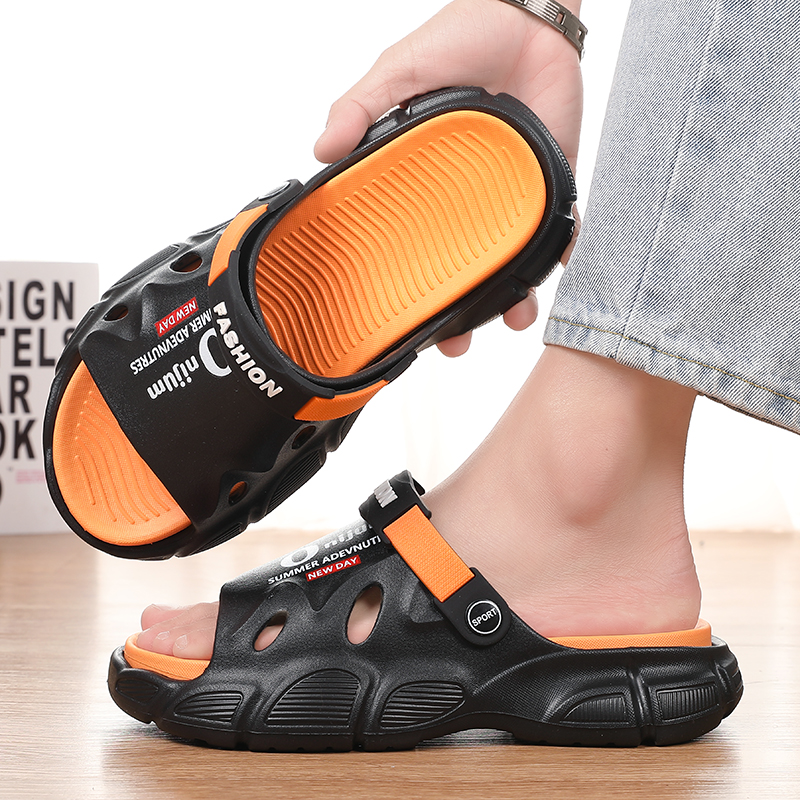 Men's Outdoor Sandals Slippers Beach Comfortable Soft Slides Beach Clogs Men Casual Shoes Garden Shoes Men Home Slippers Sandals