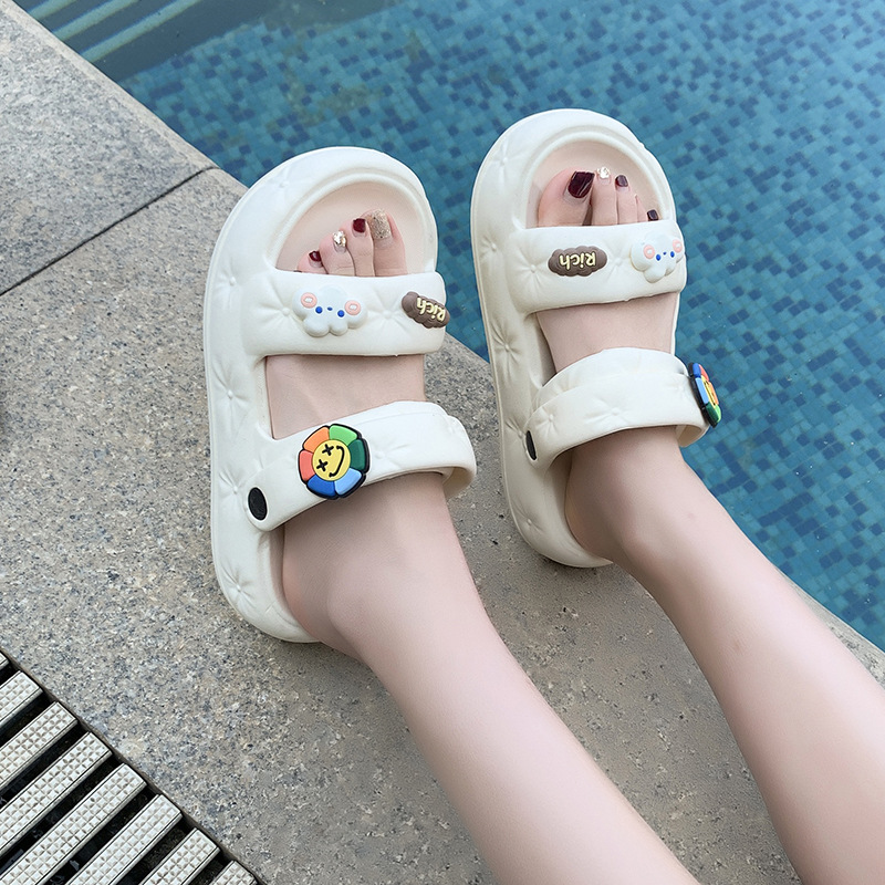 Women Summer Slippers Cartoon Platform Outdoor Garden Shoes Beach Sandals Female Flip Flops Indoor Home Slides Bathroom Shoes