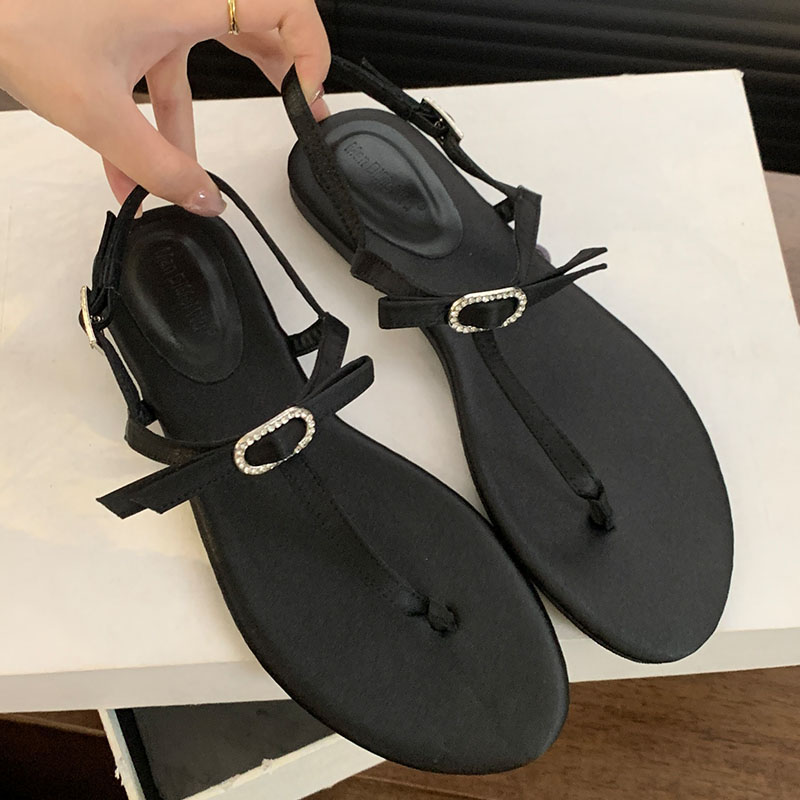 2025 new New Female Footwear Women Flats Flip ps Spring Summer Beach Fashion T-Strap Ladies Flat With Sandals Shoes 9f7e