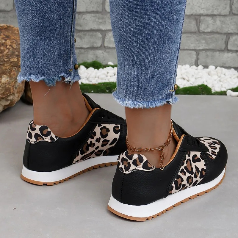 Hot Sale Leopard Women Sneakers Lightweight Vulcanize Comfort Soft Lace-up Lady Shoes Outdoor Sneaker Tennis atos Mujer