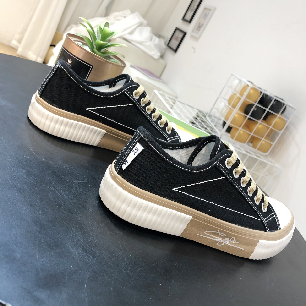 Women Canvas Sneakers Unisex New Casual Vulcanize Shoes Woman Fashion New Loafers High Quality Vulcanization 2a3a
