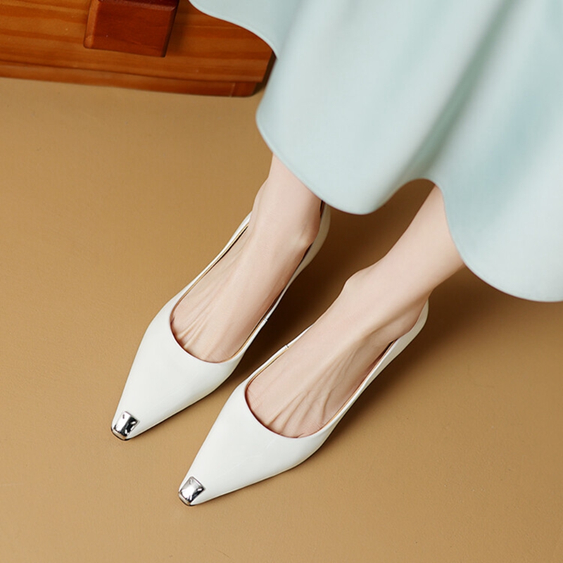 Pumps Spring/Autumn Pointed Toe Kitten Patent Leather for Women Elegant High Heel Metal Decoration Shoes c92f