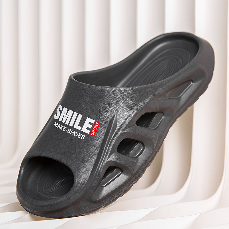 Fashion Men Slippers Indoor Outdoor Sandals Beach Soft Sole Slides Mens Casual Shoes Mens Flip-flops Home Slippers Sandals New