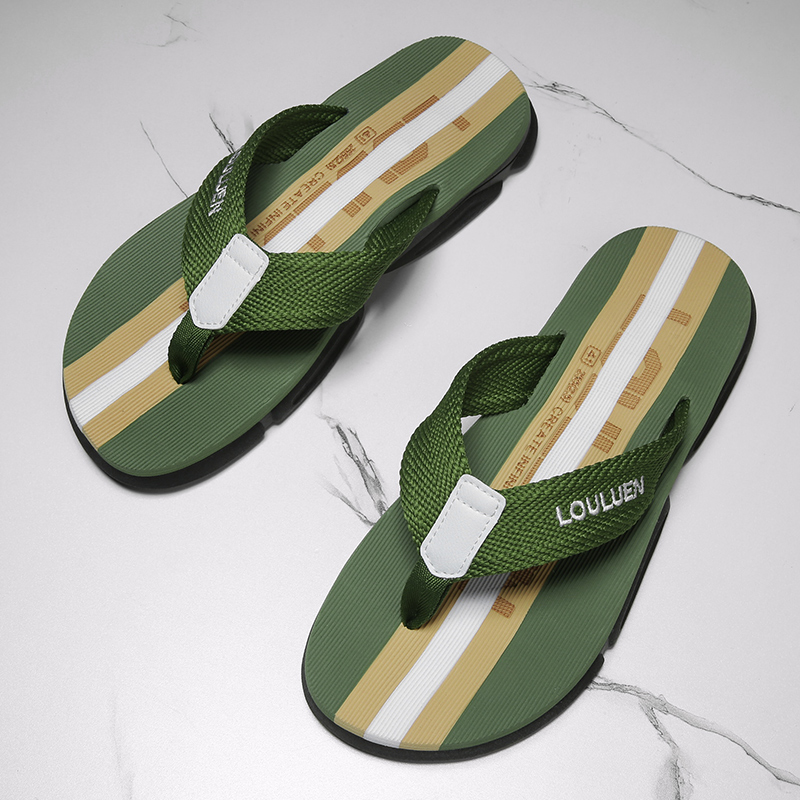 High Quality Brand Flip Flops Outdoor Men Summer Beach Slippers Men Fashion Breathable Casual Men Slippers Summer Indoor