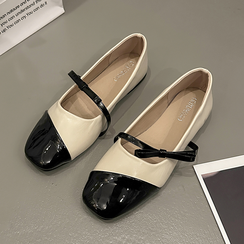 French Shallow Mouth Single Shoes Women 2024 Spring and Autumn New Late Flat Shoes Square Head Black Mary Jane Shoes