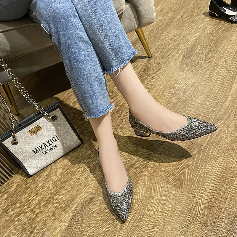 Designer 2023 Woman Trafa Quality Crystal Pumps Low Heeled Party Bride Wedding Shoes Female Sequin New Loafers Ladies Dress High Heels