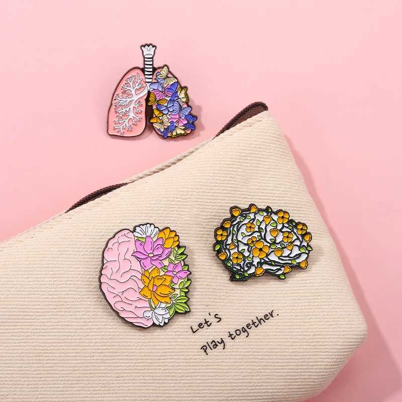 New Floral Medical Organs Brooches For Women Men Metal Brain Lung Heart Chest Badges Coat Lapel Pins Doctor Nurse Jewelry GiftsX240914