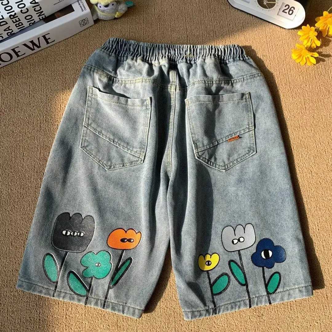Wide-leg denim shorts mens trendy brand Korean style loose straight shorts summer American retro printed three-quarter pantsX240914