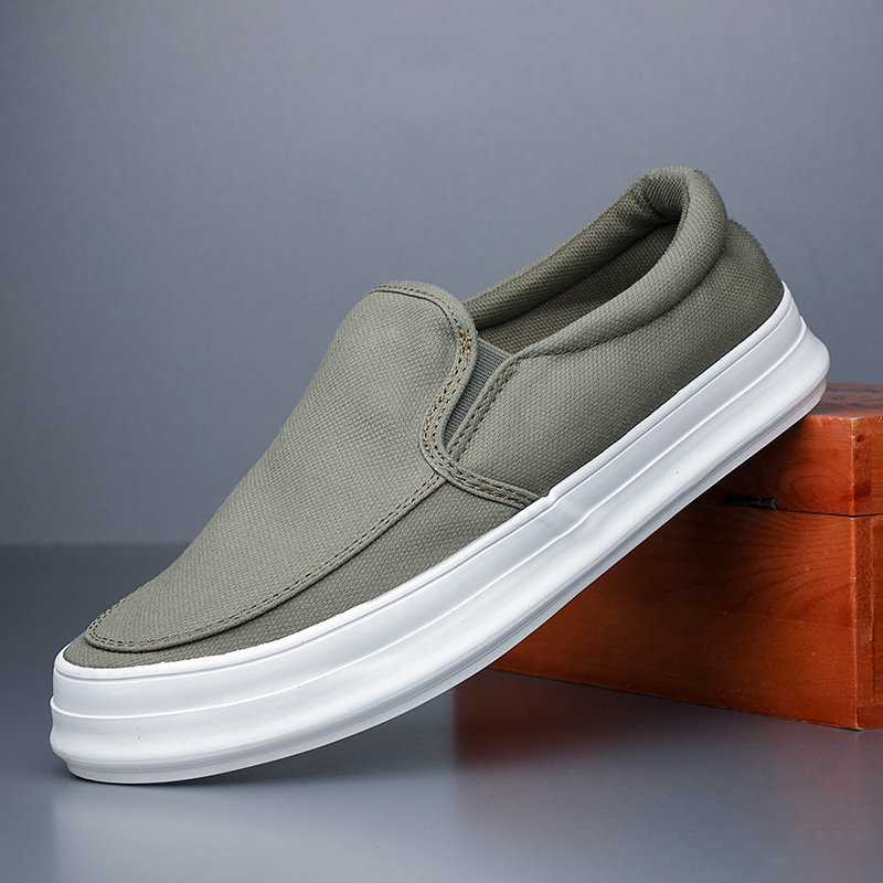 New Design Casual Shoes for Men Summer Slip on Loafers Mens Breathable Canvas Shoes Men Slip on Shoes New Driving Walking Shoes