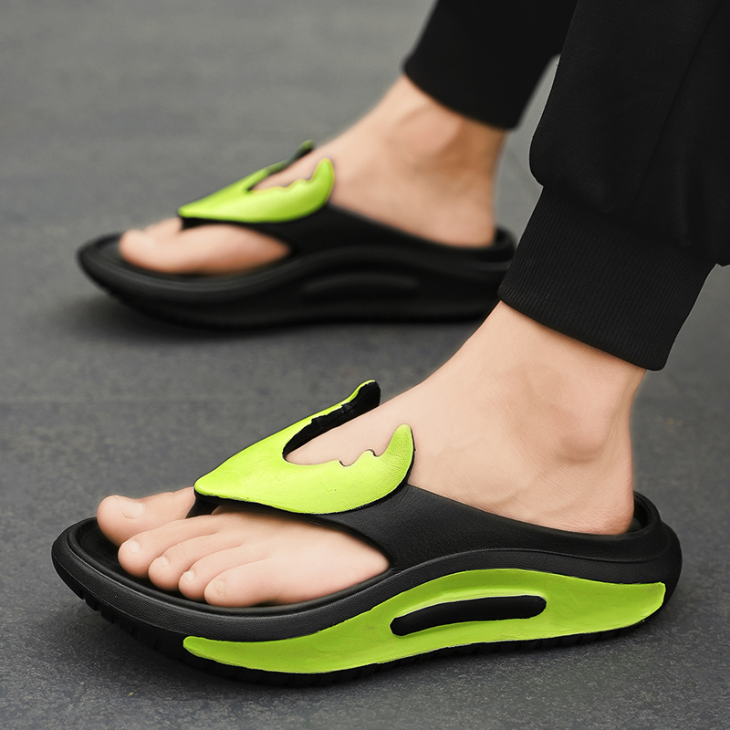 Fashion Men's Slippers Outdoor Indoor Flip Flops Soft Sole Slides Comfortable Men Women Beach Sandals Non-slip Home Slippers