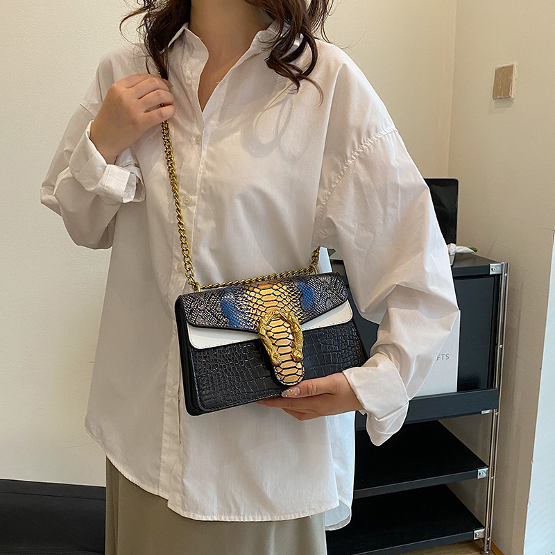 Halloween Fashionable and Minimalist Gradient 2024 New Crocodile Pattern Trendy Chain Shoulder Bag Handbags