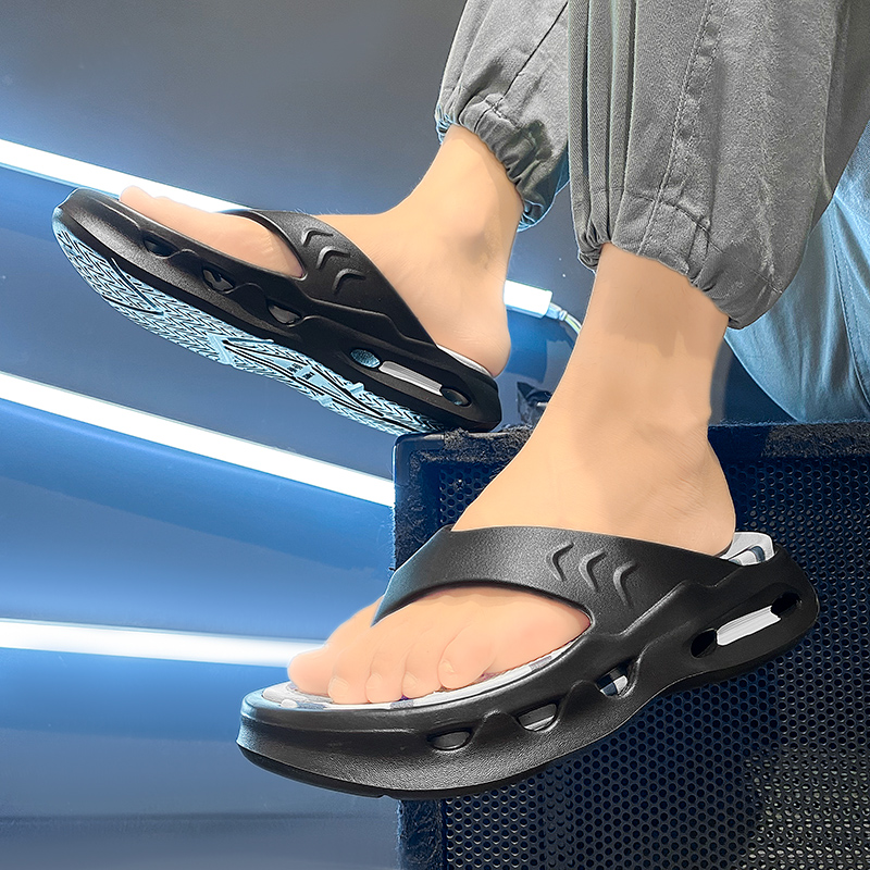 2024 Men's Slippers Flip Flops Outdoor Beach Sandals Comfortable Soft Sole Slides Men Women Non-slip Home Slippers Flip Flops