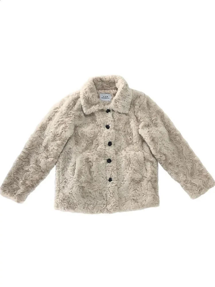 Deeptown Korean Fashion Cashmere Womens Short Jacket Elegant Fax Fur Coat Retro Apron Warm Fluffy AutumnWinter 240905