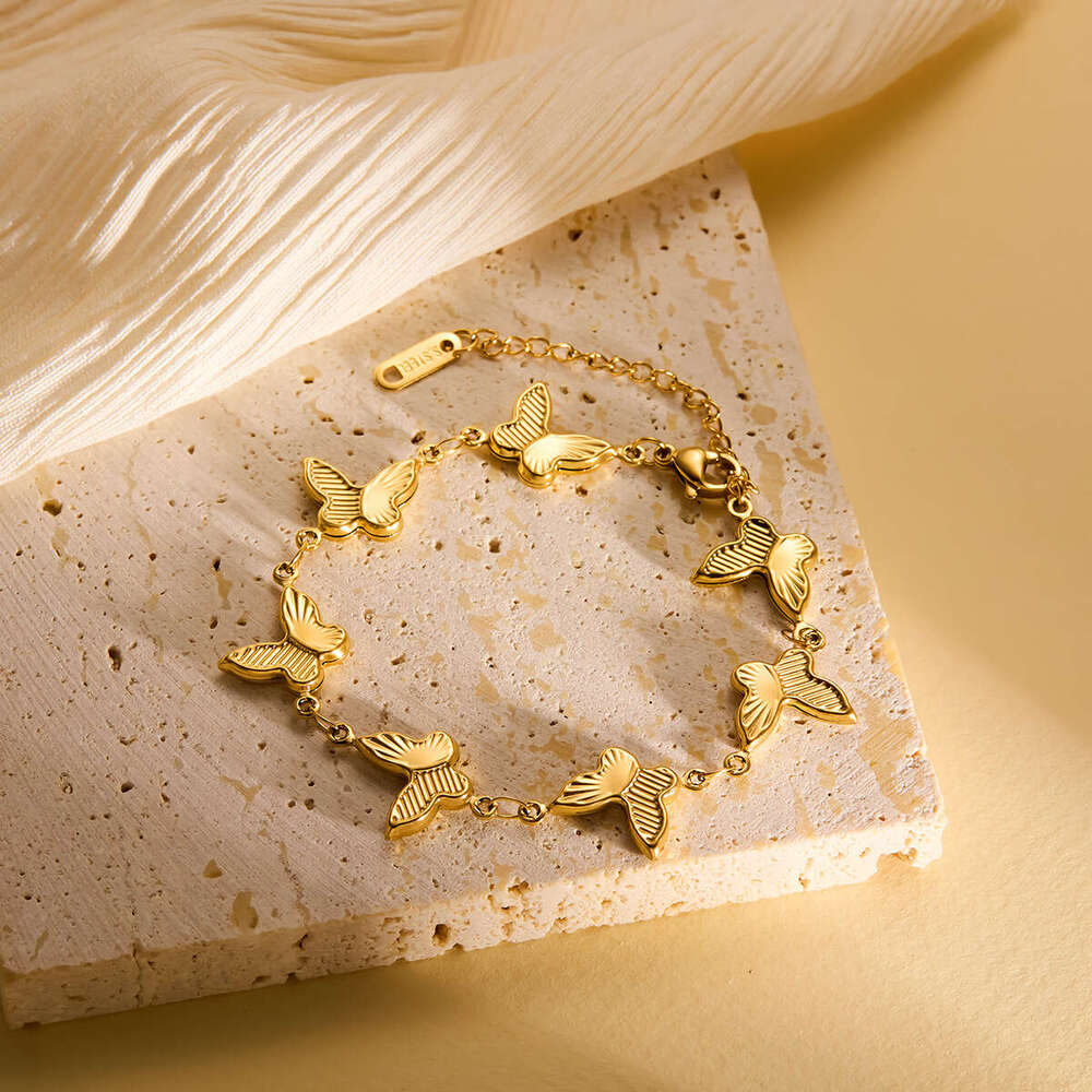 Luxury Designer jewelry For Women Simple Butterfly Versatile Light Luxury Premium Bracelet Electroplating High Color Preserving Non fading Bracelet Je