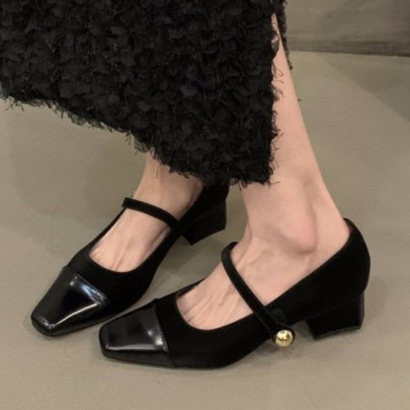 Plus Size 41 Women's Patent Leather Mary Janes Gold Ball Strap Pumps