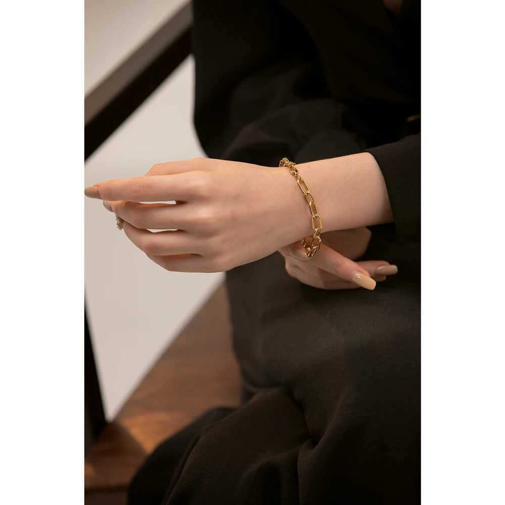 Charm Bracelets Yhpup New Stainless Steel Gold Bracelet Jewelry Charm Metal Texture 14K Galvanized Geometric Watch Suitable for Bijoux Accessories J24